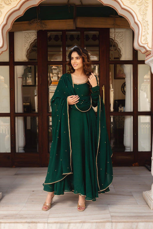 Elegant Green Heavy Fox Georgette Anarkali Suit Set with Pearl Border Dupatta