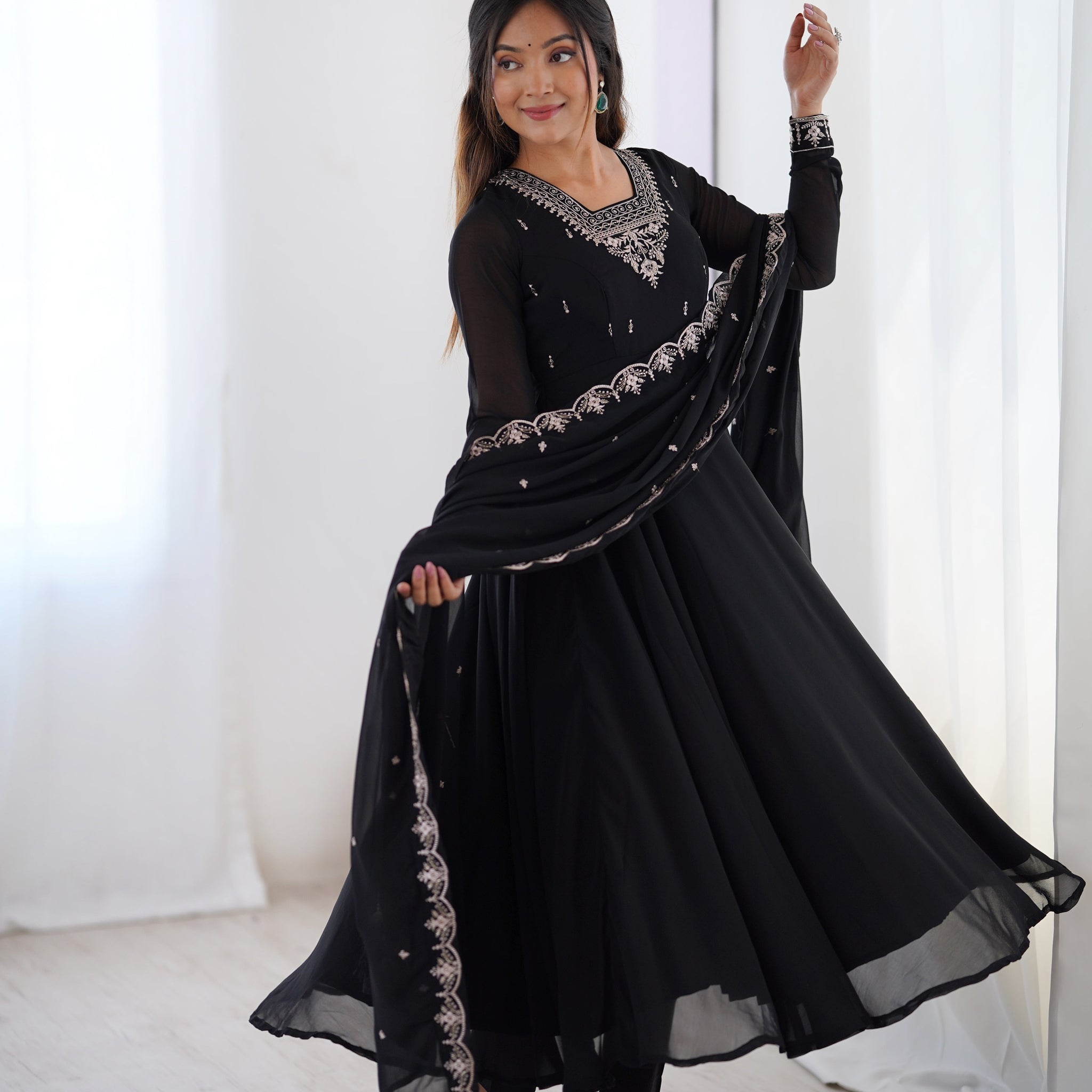 Graceful Black Color Anarkali Gown