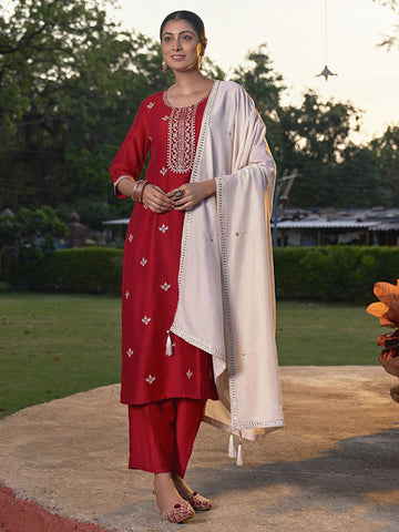 Maroon Embroidered Regular Sequinned Kurta Suit Set With Dupatta