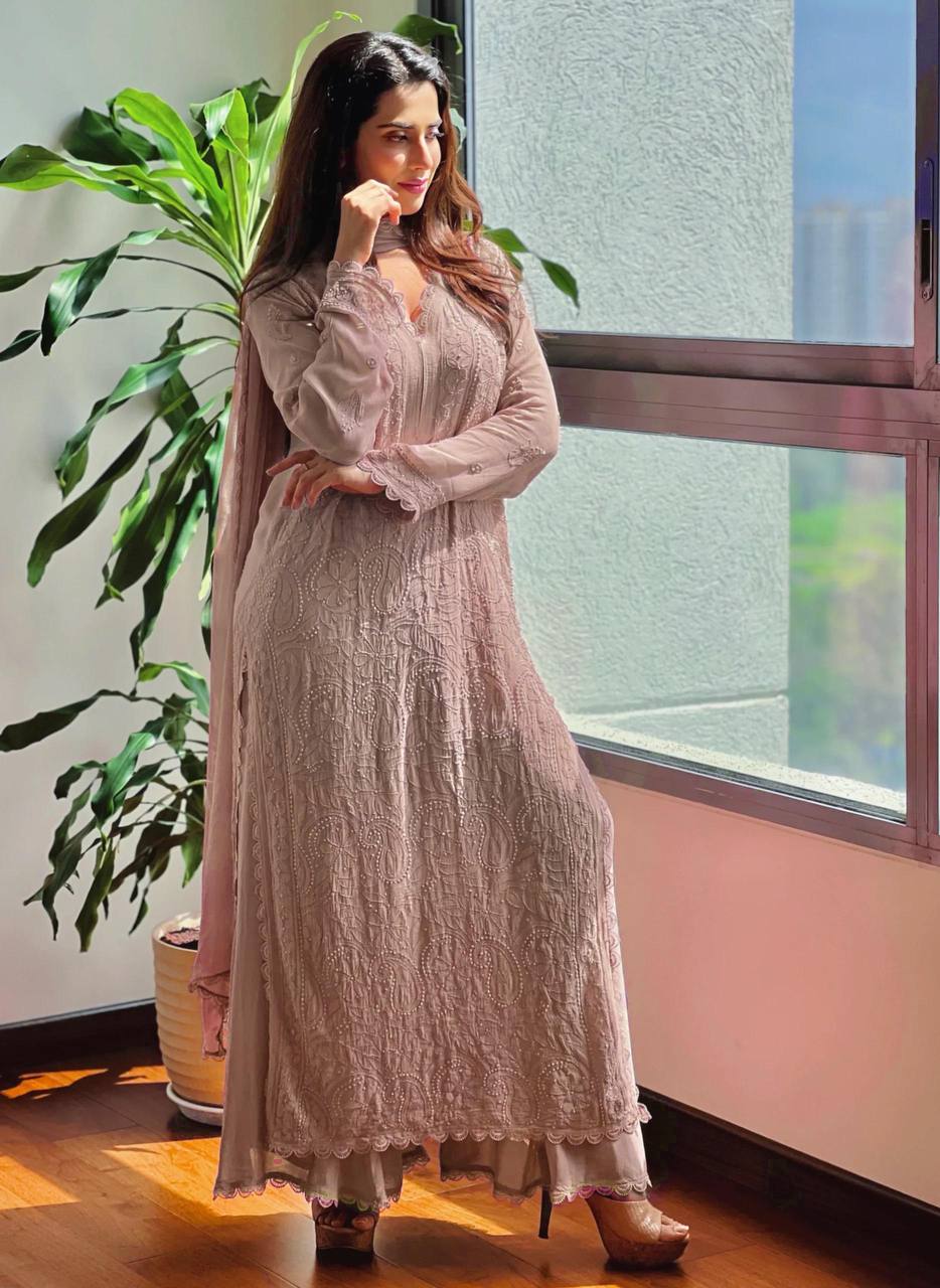 Ramani Dusty Pink Georgette Chikankari Embroidery Kurti Set