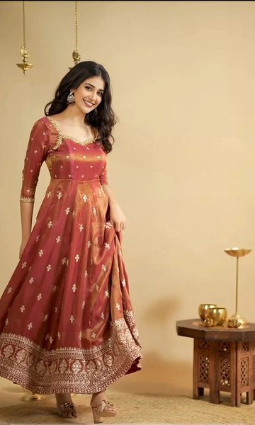 Saakshi`s cosmo Silk Premium Anarkali Suit Set