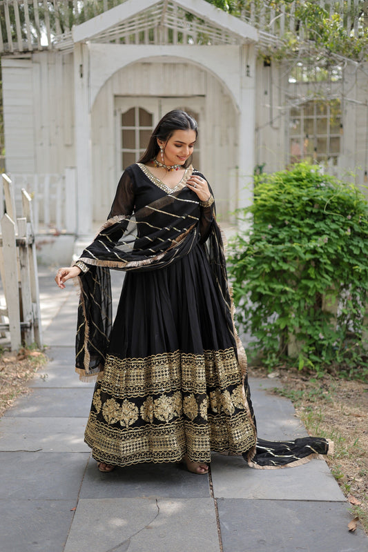 Black Georgette Gown Traditional Wear Readymade
